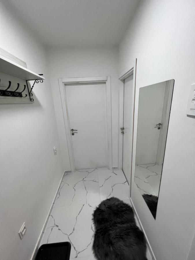 Apartman Paola - Massage Chair- 0-24 Self Check In Out- ז'ופניה מראה חיצוני תמונה