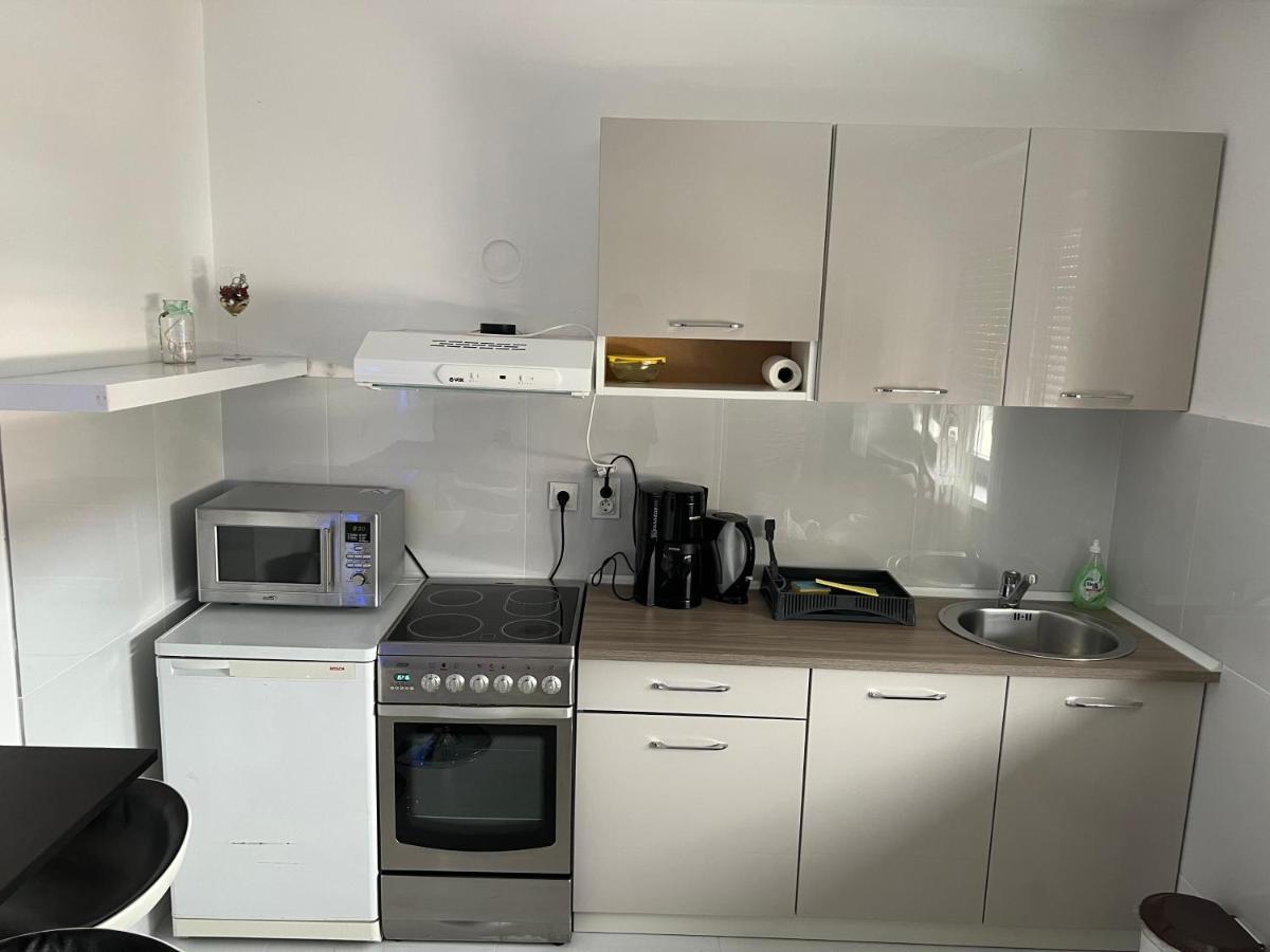 Apartman Paola - Massage Chair- 0-24 Self Check In Out- ז'ופניה מראה חיצוני תמונה